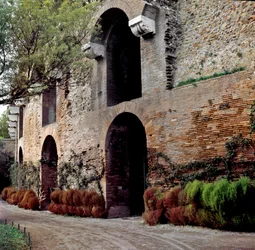 Roman art: view of domus aurea or Doree House