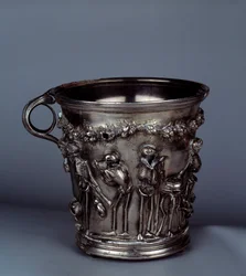 Tresor de Boscoreale: Timbale with Skeletons