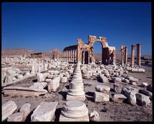 View of the great colonnade and the monumental arch (early 3rd century AD)