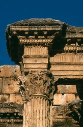 Temple of Bacchus, Entablature (detail)