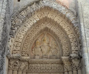 Christ in glory between St Paul and St Peter, false portal (sculpture)