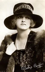 Gladys Cooper 1888-1971, English Actress, Early 20th Century