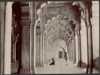 Interior of Pearl Mosque, Agra