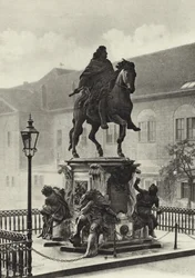 Berlin: Monument of the Great Elector