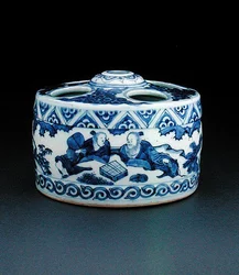 Blue and white inkstand, painted with scholars playing 