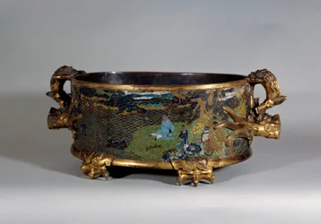Chinese art: pot cache in cloisonne enamel, 16th century