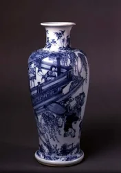 Vase depicting a lady on a balcony