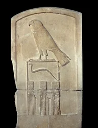 Egyptian antiquity: detail of a stele in limestone of the Serpent king with representation of the god Horus. From Abydos. Thinitis period (ca. 3100-2700 BC). Paris, Musee du Louvre