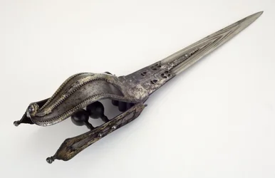 Jamadhar, or punch dagger