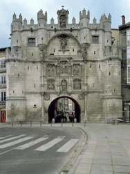 Arco de Santa Maria, once part of the city walls