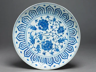 Dish, Iznik, Turkey