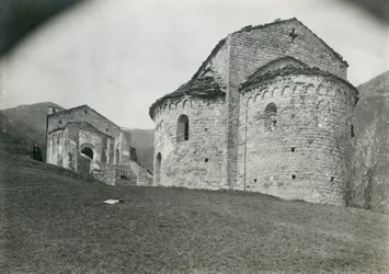 Apse in Abbey of San Pietro al Monte, Civate, Lombardy, Italy, circa 1910