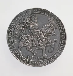 Kronungsdoppelguildiner (Double-Guildener) of Emperor Maximilian I (1493-1519), Antwerp Mint, Reissue of a 1509 Coin, 1517 (Obverse)