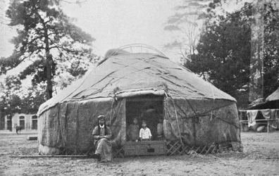 A Kalmyk dwelling and its inhabitants