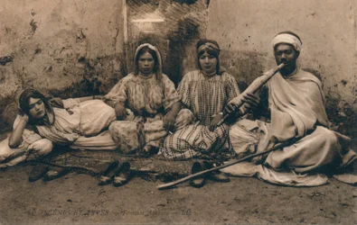 A photograph depicting traditional Arab people, c1909