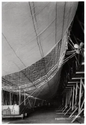 Airship LZ1 Graf Zeppelin under construction