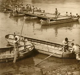 Assembling a pontoon bridge, c1914-c1918