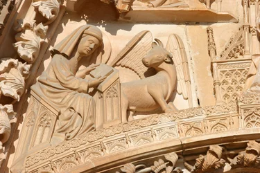 Evangelist Luke and the Ox, His Symbol, Batalha Monastery, Batalha, Portugal