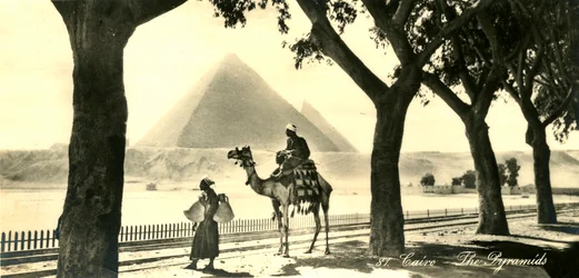 Cairo - The Pyramids, c1918-c1939