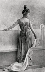 Cecile Sorel, French actress, 1893
