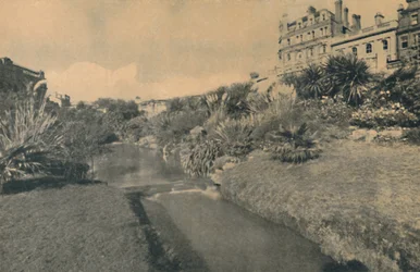 Central Pleasure Gardens, looking towards The Square