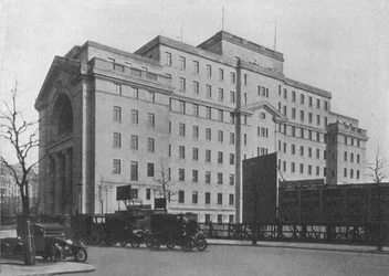 Centre Block of Bush House, London, from Aldwych