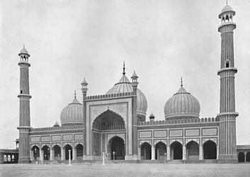 Delhi. The Jumma Musjid