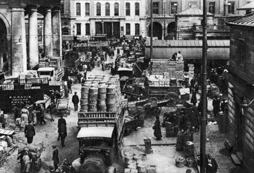 Early Morning in Covent Garden, London