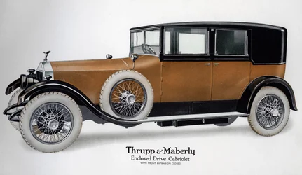 Enclosed Drive Rolls-Royce Cabriolet with Extension Closed