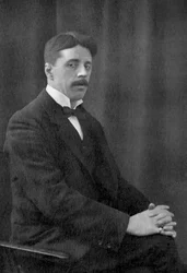 Enoch Arnold Bennett, British novelist