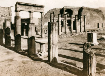 Foro Triangolare, Pompeii, Italy