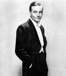 Frank Lawton, British actor, 1934-1935