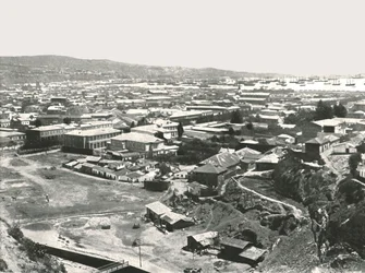 General View of the City, Valparaiso, Chile, 1895
