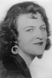 Gracie Fields, English singer and comedienne, c1920s