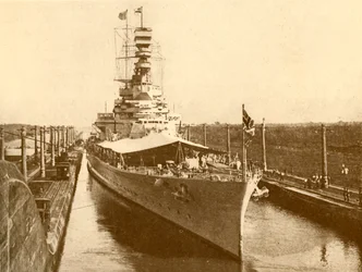 H.M.S. Renown Passing Through the Panama Canal with the Duke and Duchess of York on Board, c1930