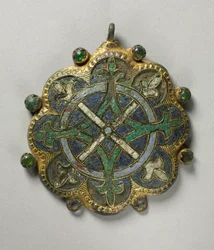 Harness Pendant