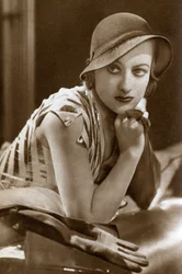 Joan Crawford, American Actress