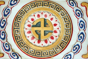 Kong Meng San Phor Kark See Monastery. Symbol of Buddhism: swastika, 20160819, Singapore, Singapore