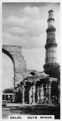 Kutb Minar, Delhi, India, c1925