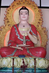 Medicine Buddha (Bhaisajyaguru) Statue, Linh An Buddhist Pagoda, Dalat, Vietnam