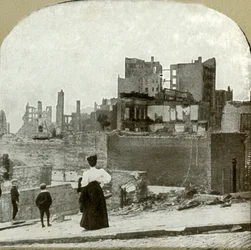 Looking west from the Jewish Synagogue, 1906