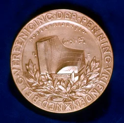 Medal Commemorating Dutch Physicist Johannes Diderik van der Waals