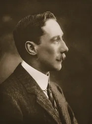 Mr Hugh Peel, 1911
