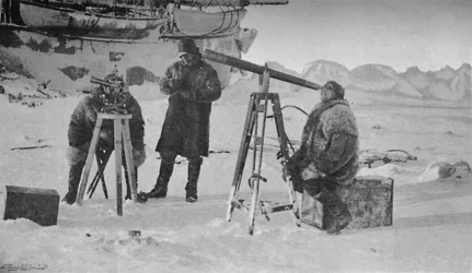 Observing The Eclipse of the Sun, 6th April 1894, 1897