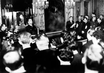 Otto Abetz, German ambassador to France, holding a press conference, Paris