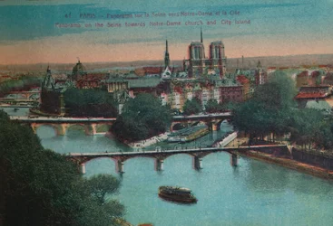 Panorama of the River Seine with Notre-Dame Cathedral and the Île de la Cité, Paris, c1920