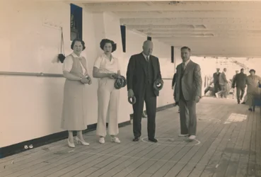 Playing quoits on board the SS Arandora Star, 1936