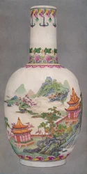 Porcelain Bottle in the Ku Yueh Hsuan Style, Ch