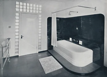 Robin Byng - Bathroom in Grosvenor Square, London, Showing Insulight Glass Blocks Made by Pilk
