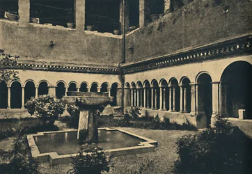 Roma - Cloisters of SS. Quattro Coronati on the Caelian Hill. Built in 1113, 1910